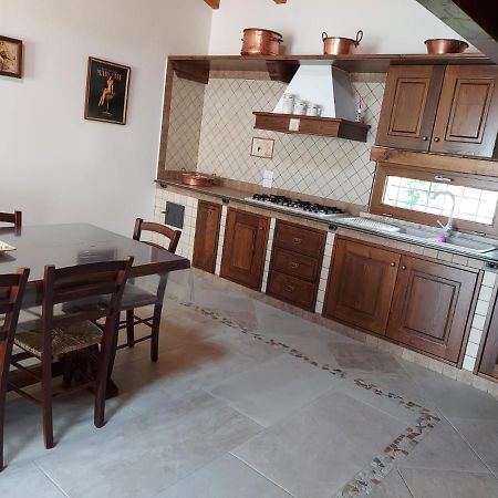La Casa Sull'Aia,Av Bed & Breakfast Santo Stefano del Sole Екстериор снимка