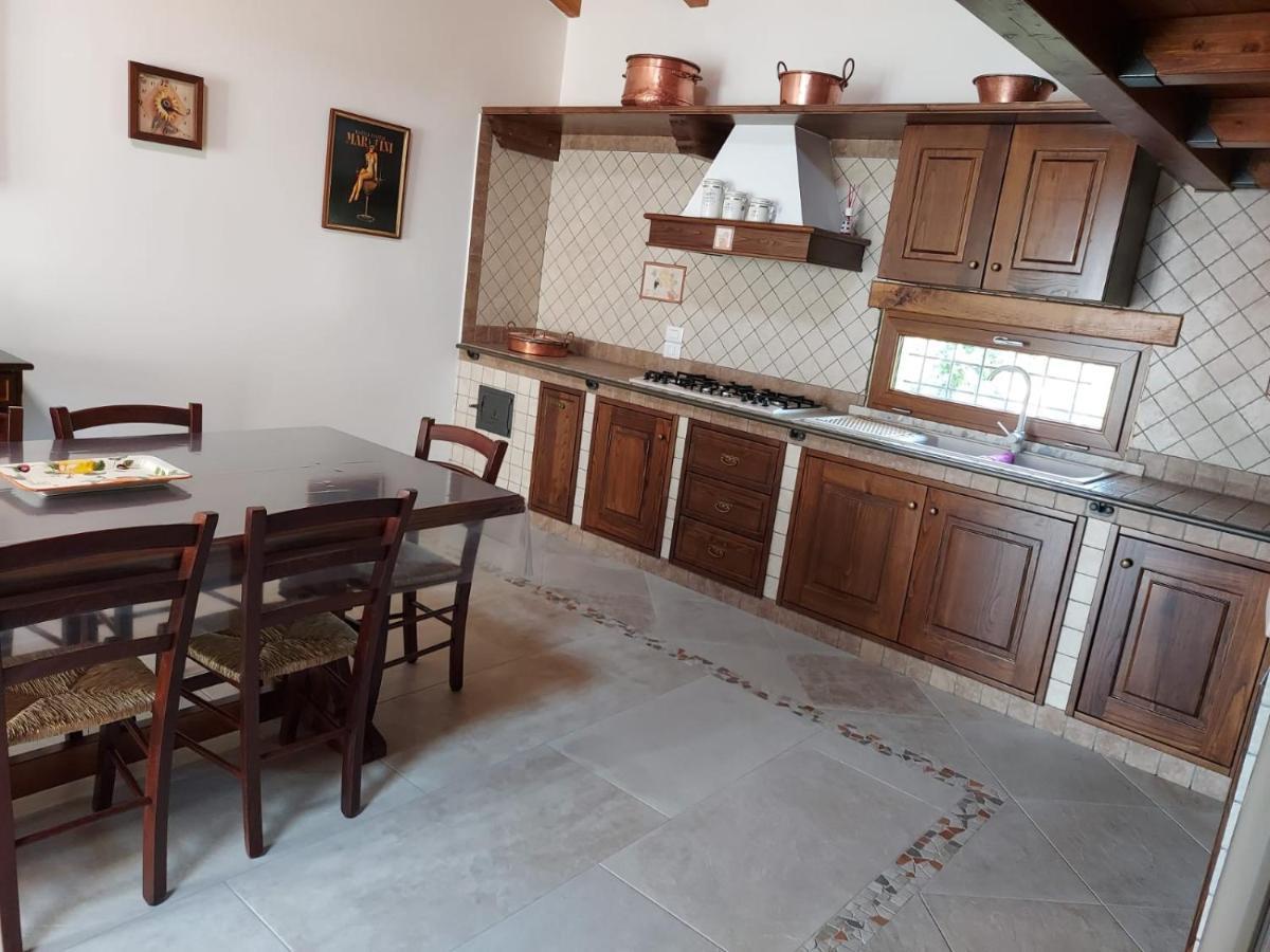 La Casa Sull'Aia,Av Bed & Breakfast Santo Stefano del Sole Екстериор снимка